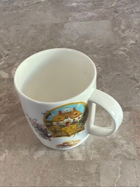 ROY KIRKHAM White Ceramic Cottage-Scene Coffee Mug -